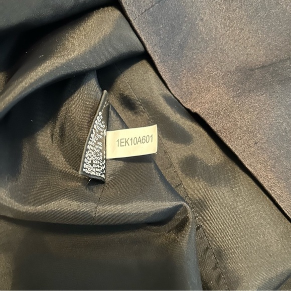 Albert Nikon Evening 100% Silk Sleeveless Cropped Tank w/ Side Zipper - Picture 8 of 8